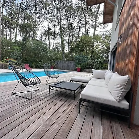Magnifique Avec Piscine Et Jaccuzziii 아파트 *